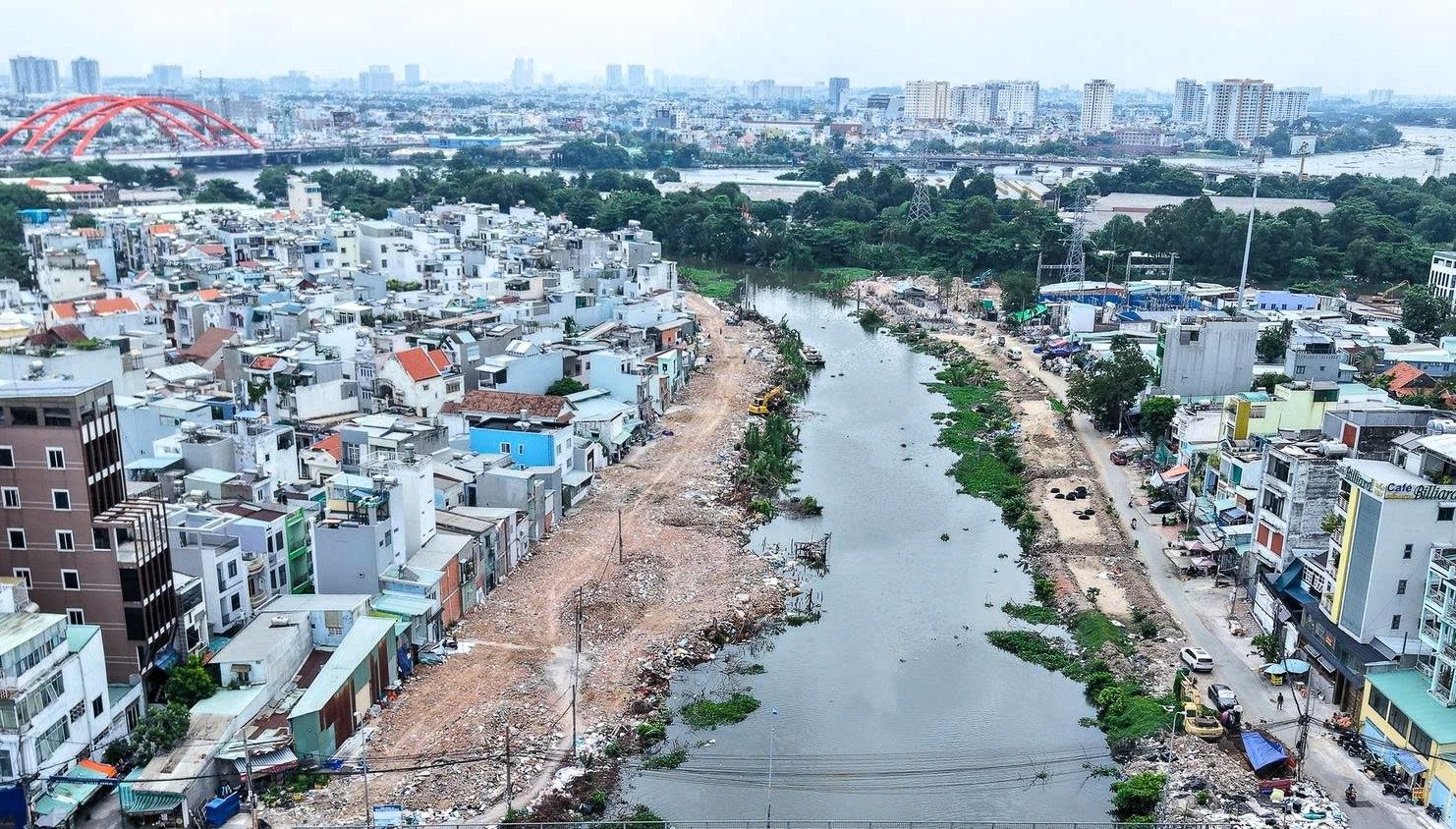 Rạch xuyên tâm đang được đẩy nhanh tiến độ theo kế hoạch.