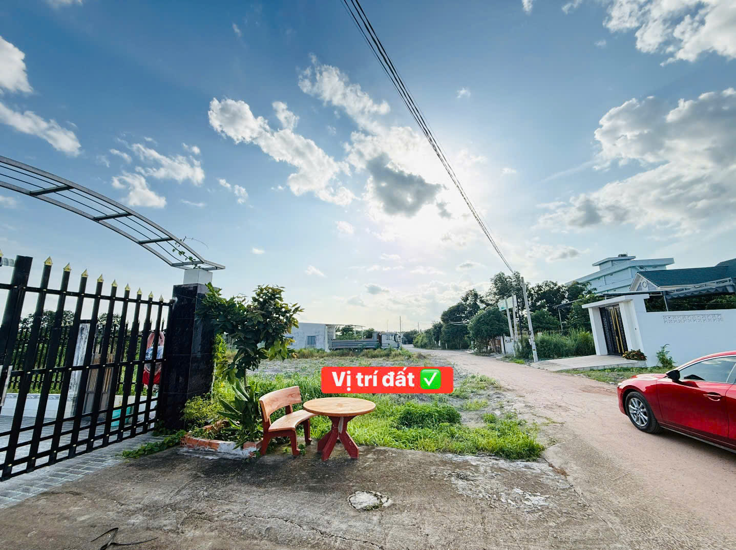 Mặt tiền đường Lê Duẩn 190m2 giá 580TR